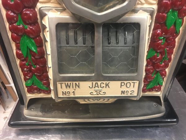 Watling Cherry Front RolATop Slot Machine with Diamond Jackpot - Image 6