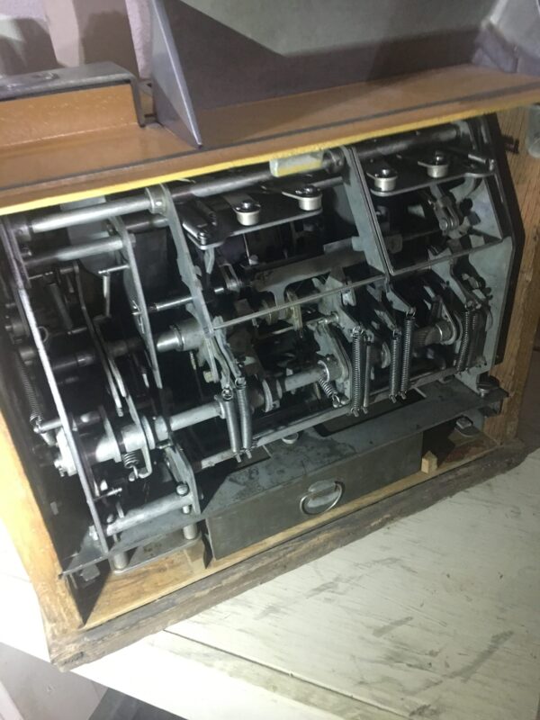 Bally Reliance Rare 5 Cent Dice Machine - Image 3