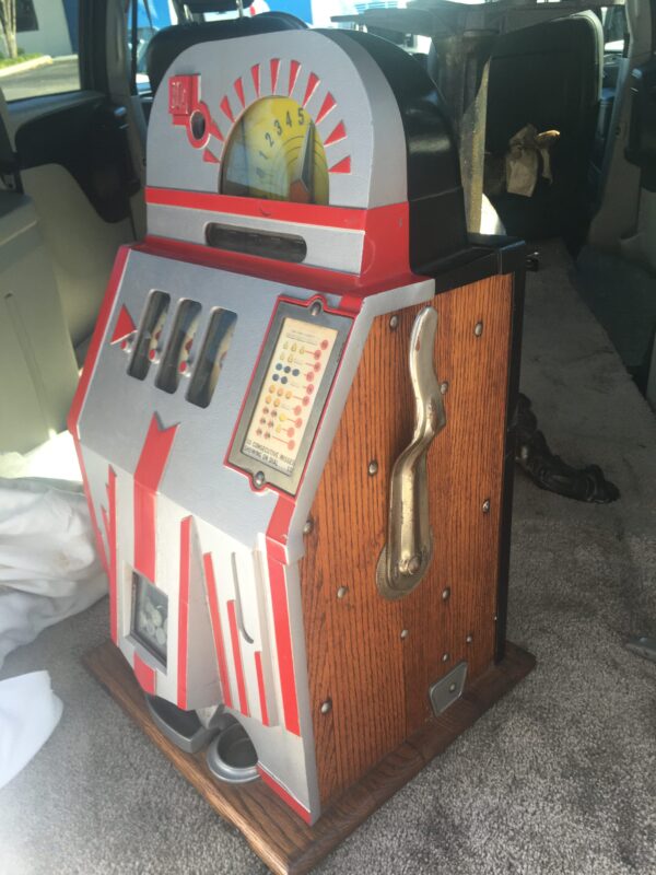 Mills 10 Mills 10 Cent Very Rare Futurity Slot Machine - Image 4